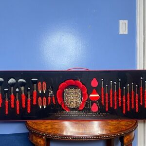 Glam Makeup Brush Set - Red